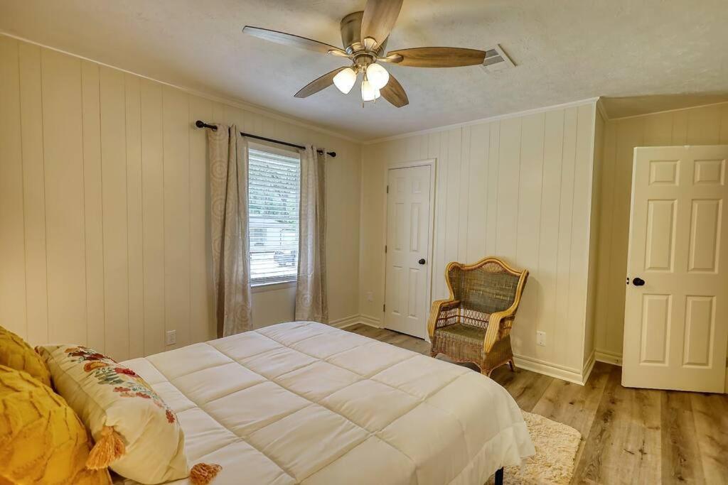 The Bohemian 1/2 Mi From Covington Square Villa Luaran gambar