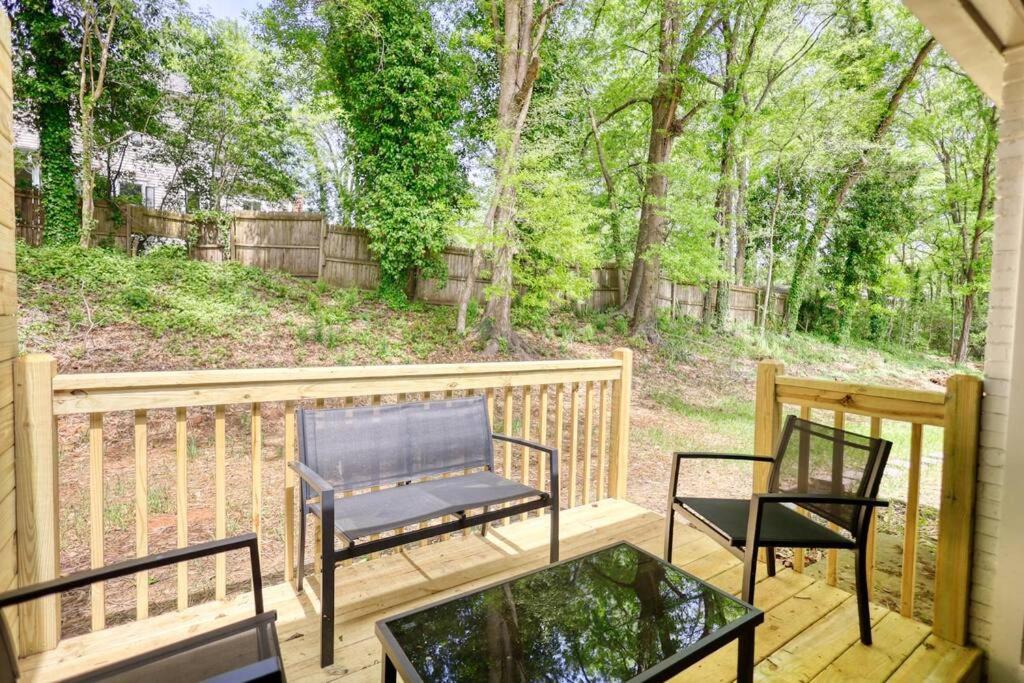 The Bohemian 1/2 Mi From Covington Square Villa Luaran gambar
